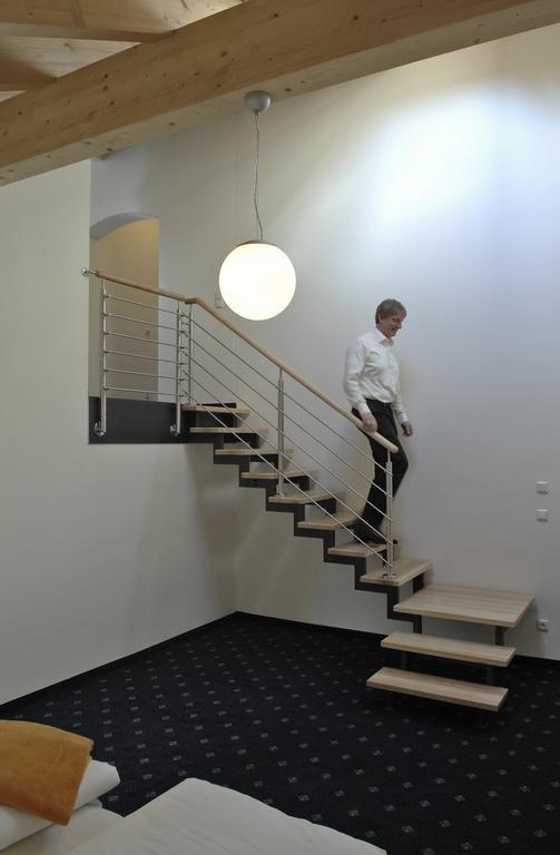 Landhaus Sixtmuehle Hotel Taufkirchen  Bagian luar foto